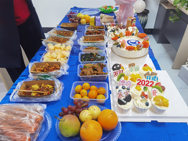 公司2周年(nián)慶美(měi)食